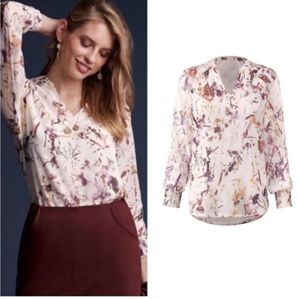 Cabi #3694 Goddess Blouse, V-Neck Size M